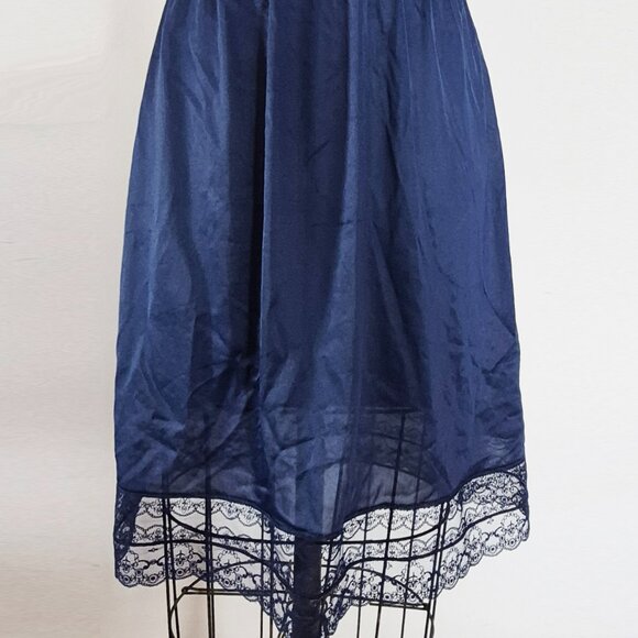 dark blue vintage petticoat - Picture 1 of 3